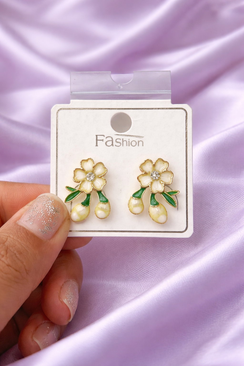 Elegant Floral Pearl Drop Earrings
